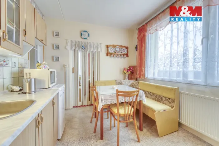 Prodej bytu 4+1, Plzeň - Bolevec, Manětínská, 71 m2