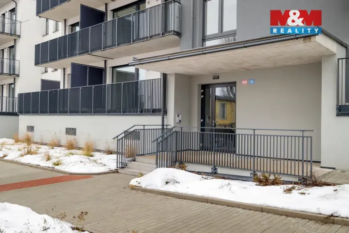 Pronájem bytu 2+kk, Kladno - Dubí, Ke křížku, 45 m2