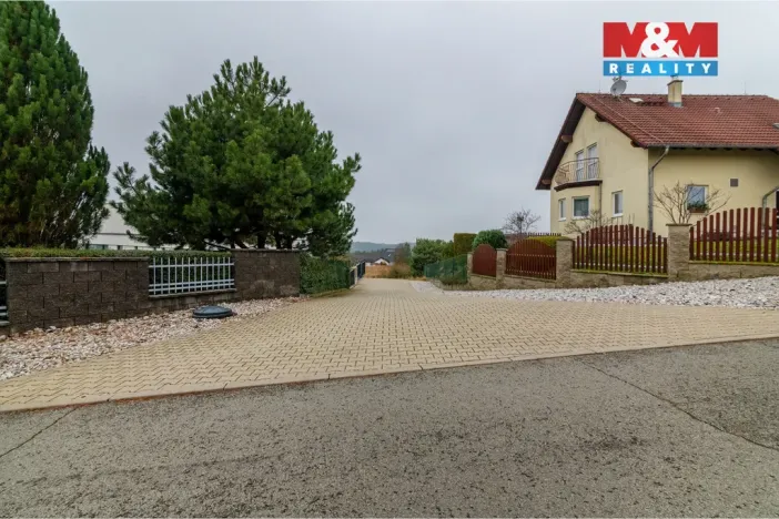 Prodej pozemku pro bydlení, Bradlec, 1248 m2