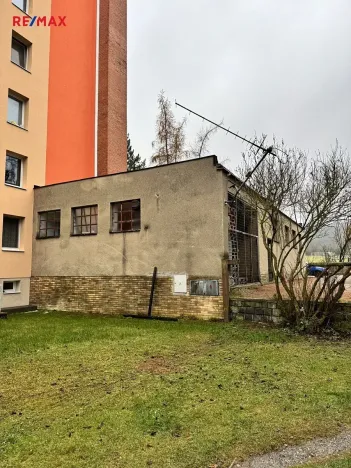 Prodej garáže, Veverská Bítýška, 250 m2