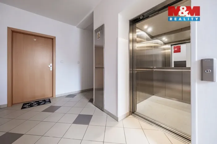 Prodej bytu 2+kk, Nymburk, Palackého třída, 77 m2