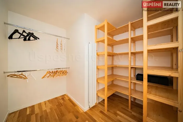 Prodej vily, Praha - Slivenec, Opálová, 282 m2