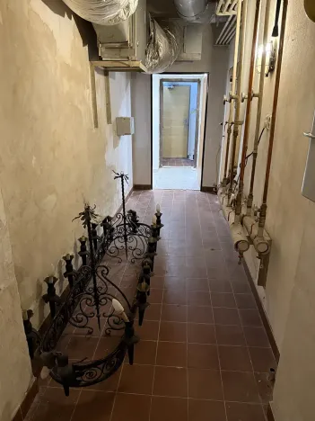 Pronájem restaurace, Praha - Nové Město, Tyršova, 200 m2