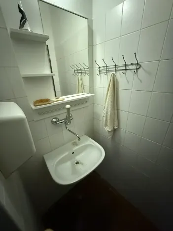 Pronájem restaurace, Praha - Nové Město, Tyršova, 200 m2