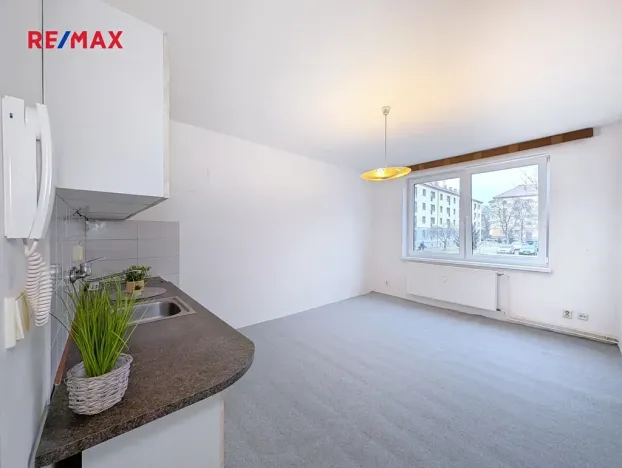 Prodej bytu 1+kk, Pardubice, Sokolovská, 29 m2