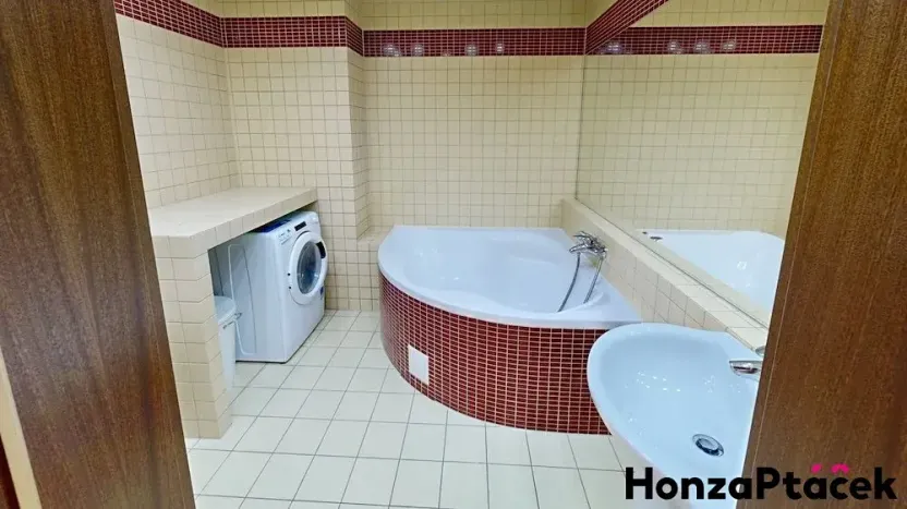 Prodej bytu 3+kk, Praha - Smíchov, Karla Engliše, 73 m2