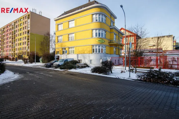 Pronájem bytu 2+kk, Ostrava - Moravská Ostrava, Sládkova, 108 m2