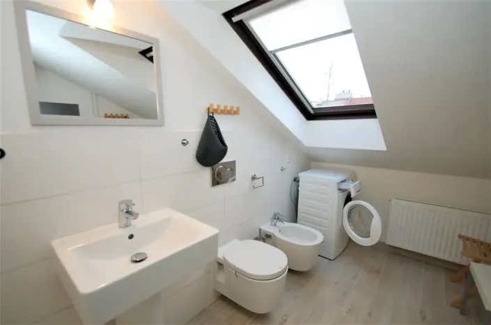 Pronájem bytu 1+kk, Praha - Vinohrady, Sázavská, 56 m2