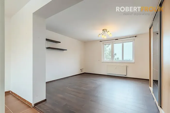 Pronájem bytu 2+1, Praha - Čakovice, U Párníků, 61 m2