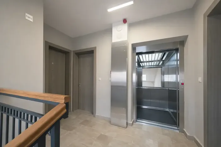 Prodej bytu 2+kk, Tivat, Černá Hora, 57 m2