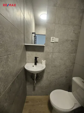 Pronájem bytu 1+1, Český Těšín, Hornická, 39 m2