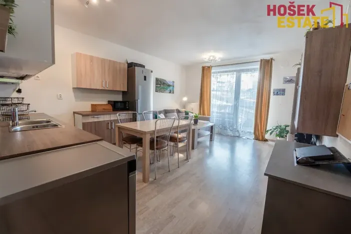 Prodej bytu 3+kk, Holubice, 73 m2