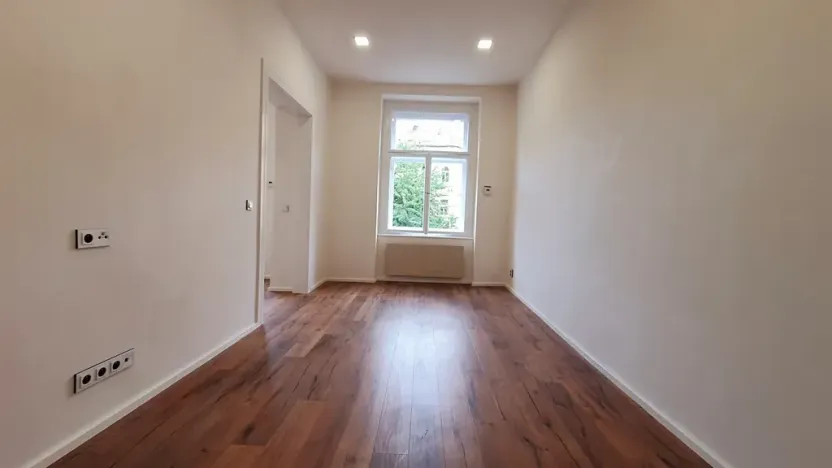 Pronájem bytu 2+1, Praha - Nusle, Oldřichova, 40 m2