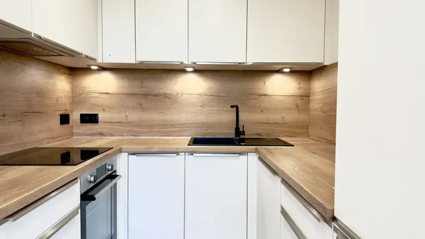 Prodej bytu 3+kk, Praha - Stodůlky, K zahrádkám, 83 m2