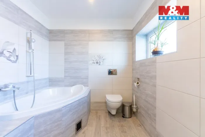 Prodej rodinného domu, Ohrozim, 179 m2