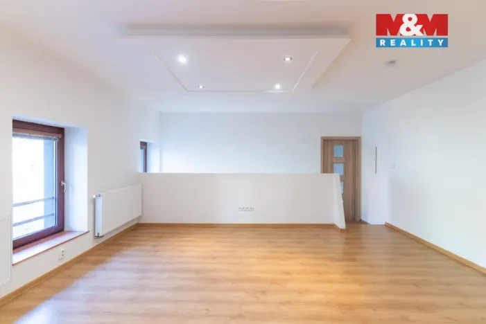 Prodej rodinného domu, Ohrozim, 179 m2