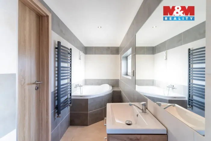 Prodej rodinného domu, Ohrozim, 179 m2