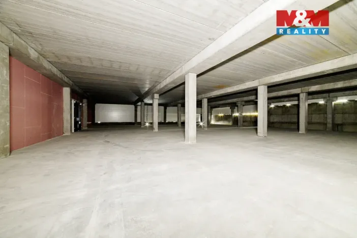 Pronájem výrobních prostor, Cheb, Karlova, 2200 m2