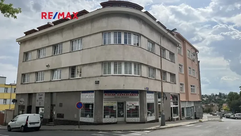 Pronájem bytu 3+1, Kladno, Poštovní náměstí, 89 m2