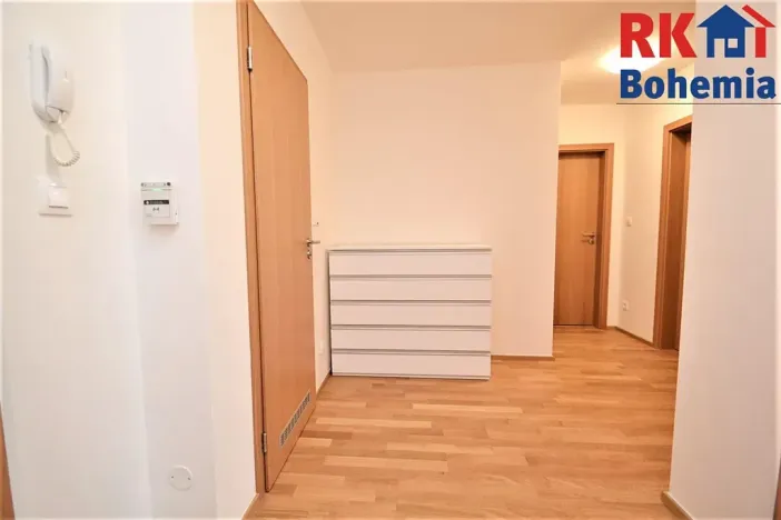 Pronájem bytu 4+kk, Vestec, Nezvalova, 103 m2