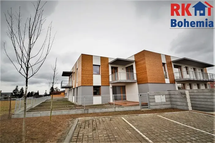 Pronájem bytu 4+kk, Vestec, Nezvalova, 103 m2