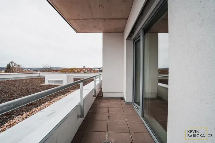 Pronájem bytu 1+kk, Brno, Kumpoštova, 30 m2