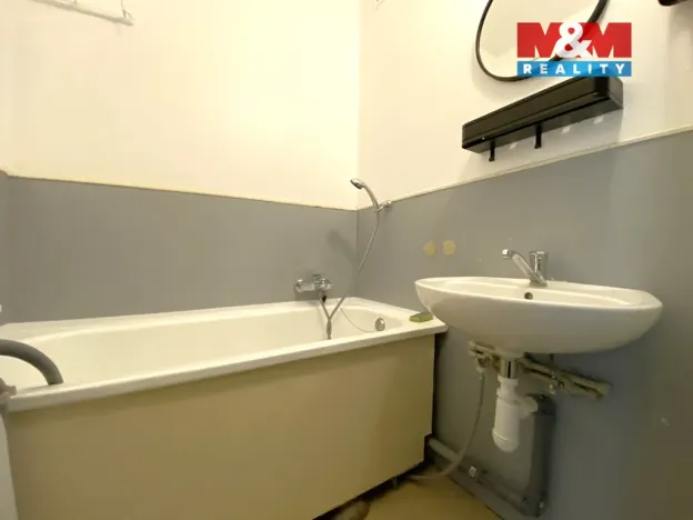 Pronájem bytu 3+1, Žďár nad Sázavou - Žďár nad Sázavou 4, Wolkerova, 65 m2