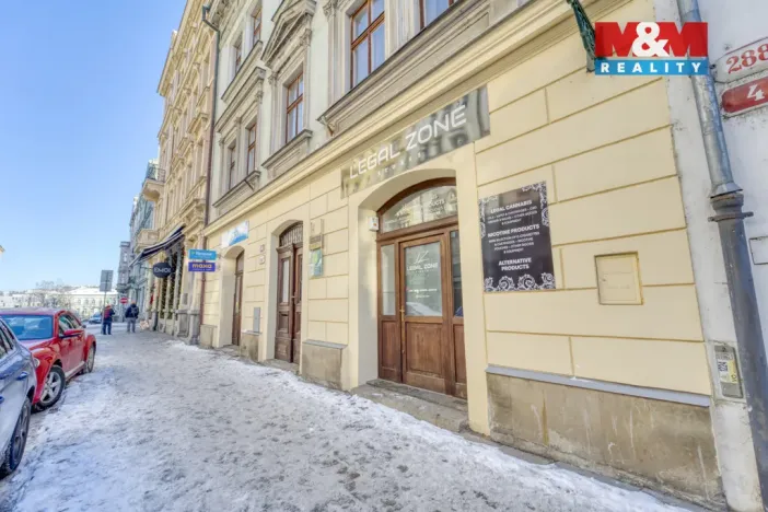 Pronájem obchodního prostoru, Plzeň - Vnitřní Město, Dominikánská, 36 m2