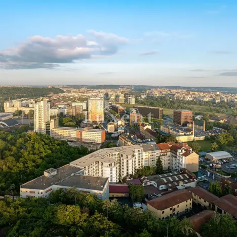 Prodej obchodního prostoru, Praha - Libeň, Na kopečku, 117 m2