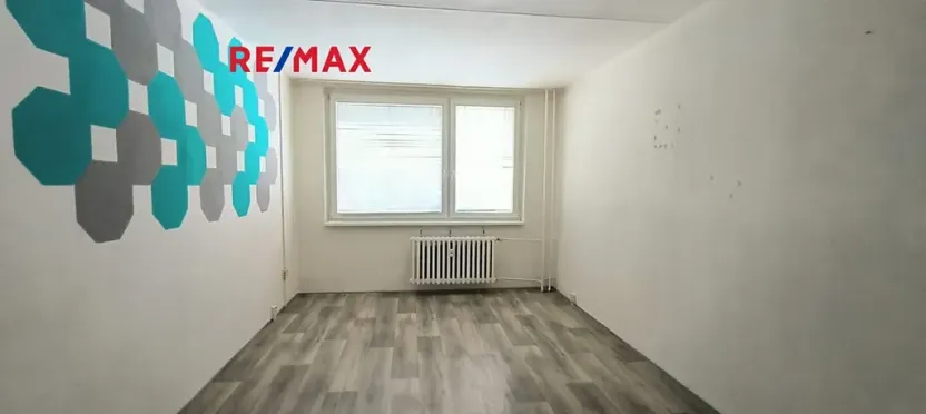 Pronájem bytu 2+kk, Praha - Střížkov, Roudnická, 43 m2