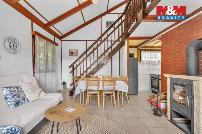 Prodej rodinného domu, Pastviny, 181 m2