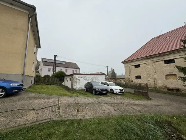 Dražba pozemku, Kostomlaty pod Řípem, 509 m2