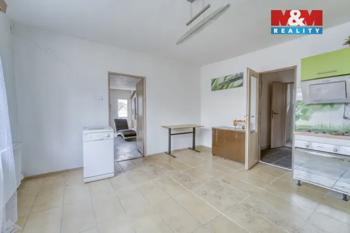 Prodej rodinného domu, Stříbro - Otročín, 300 m2