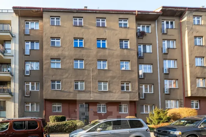 Pronájem bytu 2+kk, Praha - Vršovice, Novorossijská, 38 m2