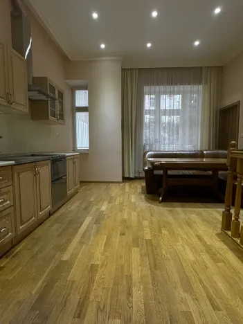 Prodej bytu 2+kk, Praha, Slavíkova, 138 m2