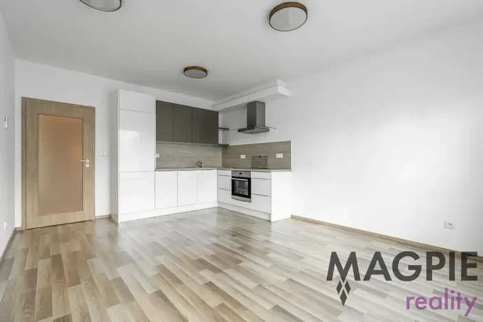 Prodej bytu 2+kk, Praha - Uhříněves, Oty Bubeníčka, 45 m2