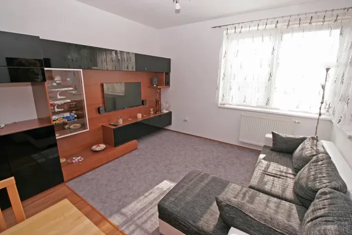 Pronájem bytu 2+1, Hranice, Jižní, 62 m2