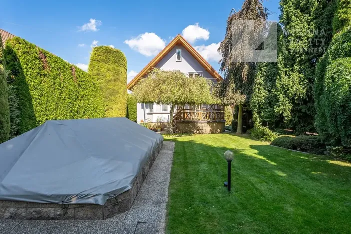 Prodej rodinného domu, Brno, Výholec, 290 m2