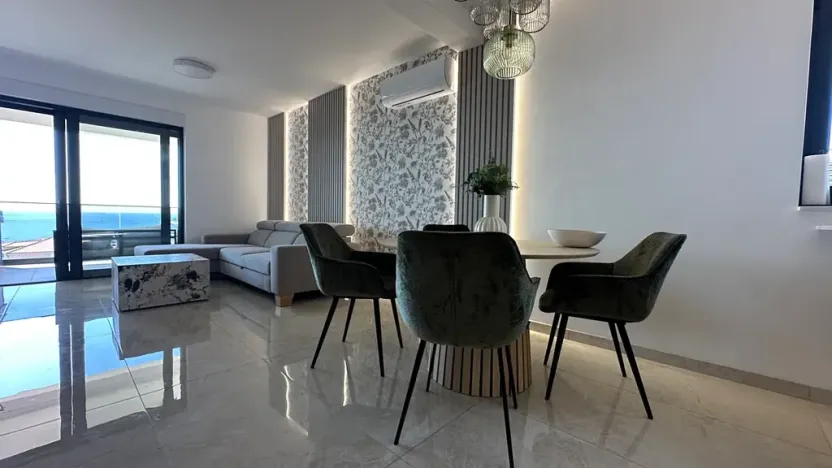 Prodej bytu 3+kk, Rogoznica, Chorvatsko, 76 m2