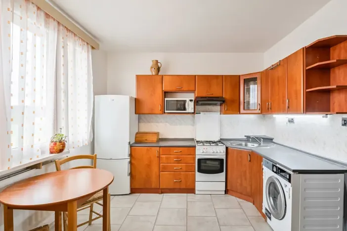 Pronájem bytu 1+1, Rokycany, Pod Ohradou, 35 m2