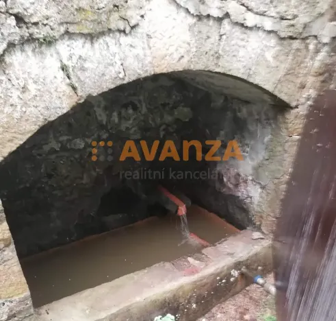 Prodej komerční nemovitosti, Děčín, 1000 m2