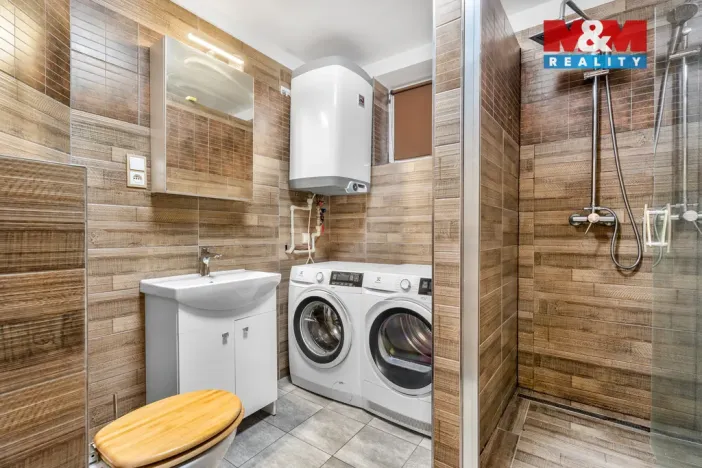 Prodej bytu 3+1, Desná - Desná II, Krkonošská, 100 m2