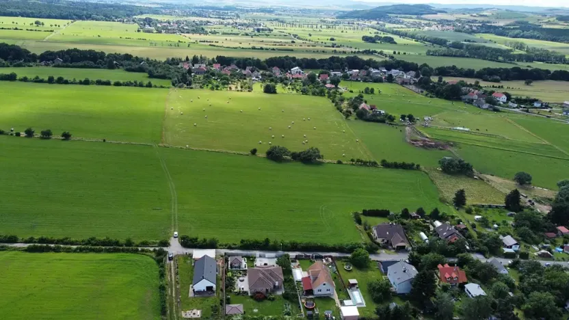 Prodej pozemku pro bydlení, Skuhrov, 1019 m2