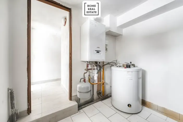 Pronájem ubytování, Praha - Dolní Měcholupy, U svornosti, 117 m2