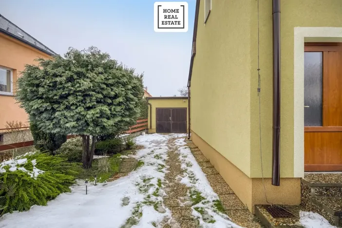 Pronájem apartmánu, Praha - Dolní Měcholupy, U svornosti, 117 m2