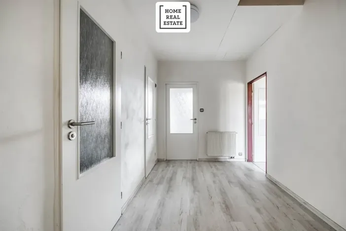 Pronájem apartmánu, Praha - Dolní Měcholupy, U svornosti, 117 m2