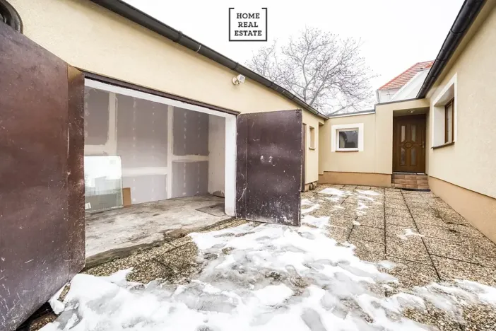 Pronájem apartmánu, Praha - Dolní Měcholupy, U svornosti, 117 m2