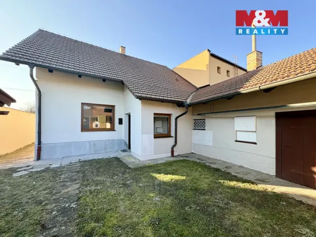 Pronájem rodinného domu, Pardubice - Svítkov, Hradčanská, 90 m2