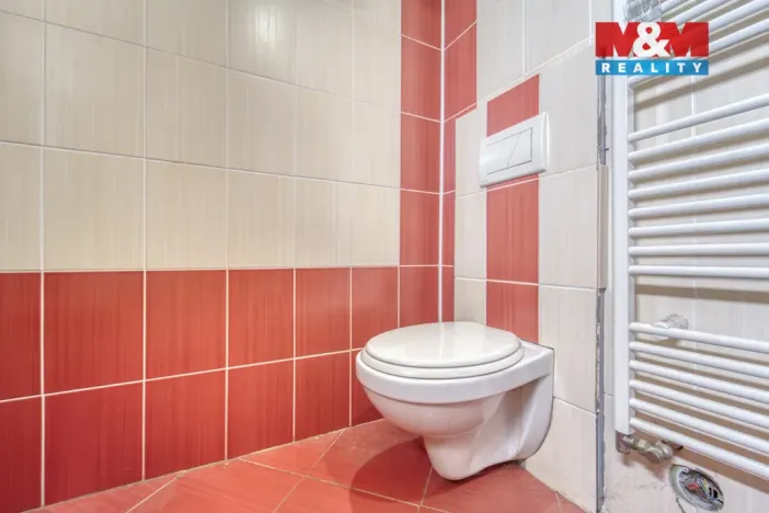 Prodej rodinného domu, Králův Dvůr, Plzeňská, 189 m2