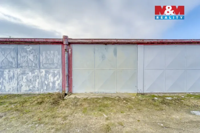 Prodej garáže, Plzeň - Skvrňany, 18 m2